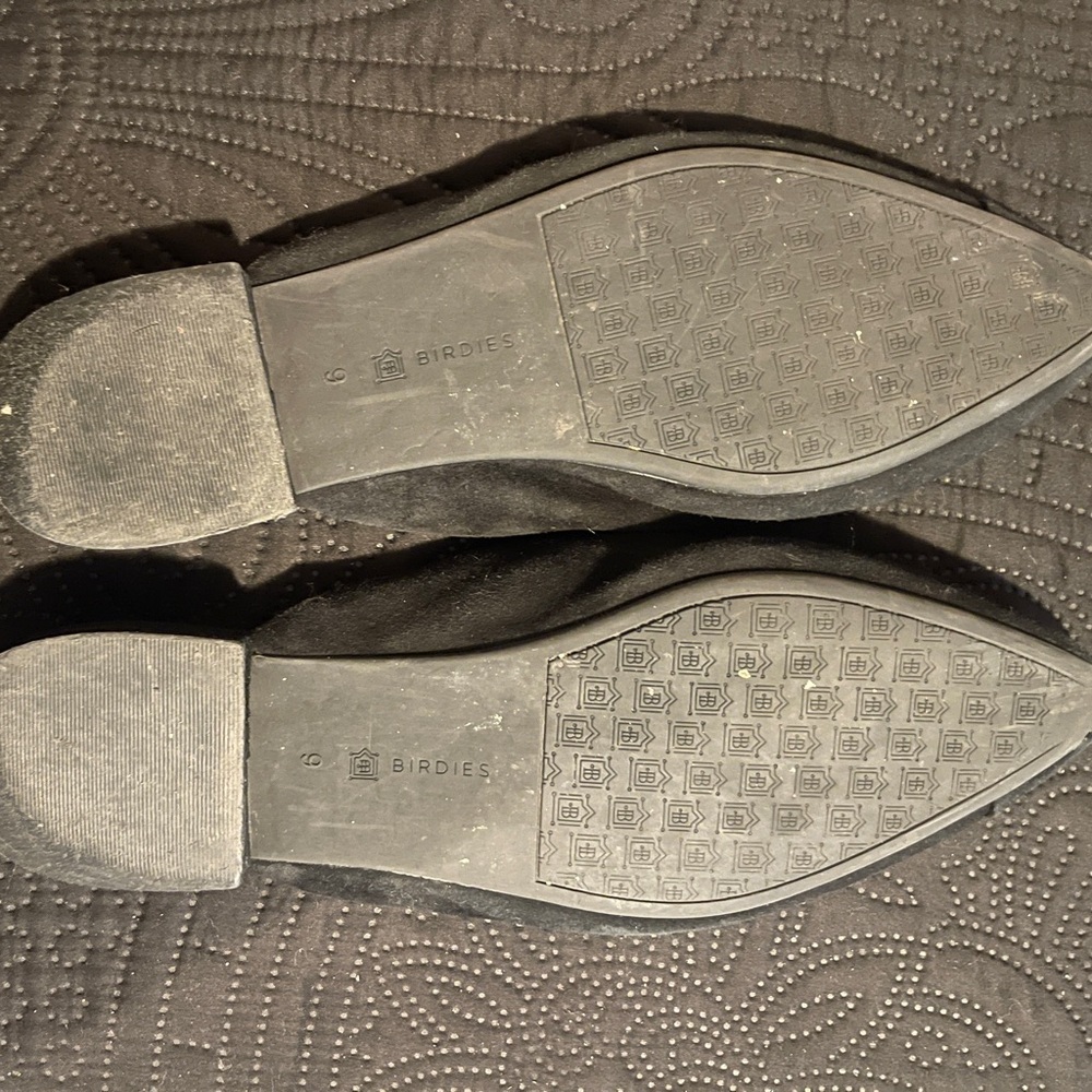 Birdies Black Loafers with Textured Soles